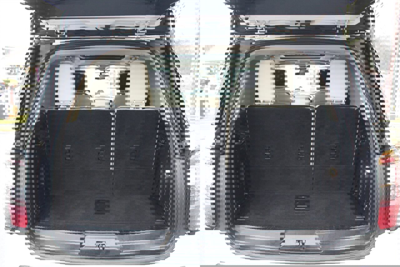 Used 2018 Ford Expedition Platinum image 24