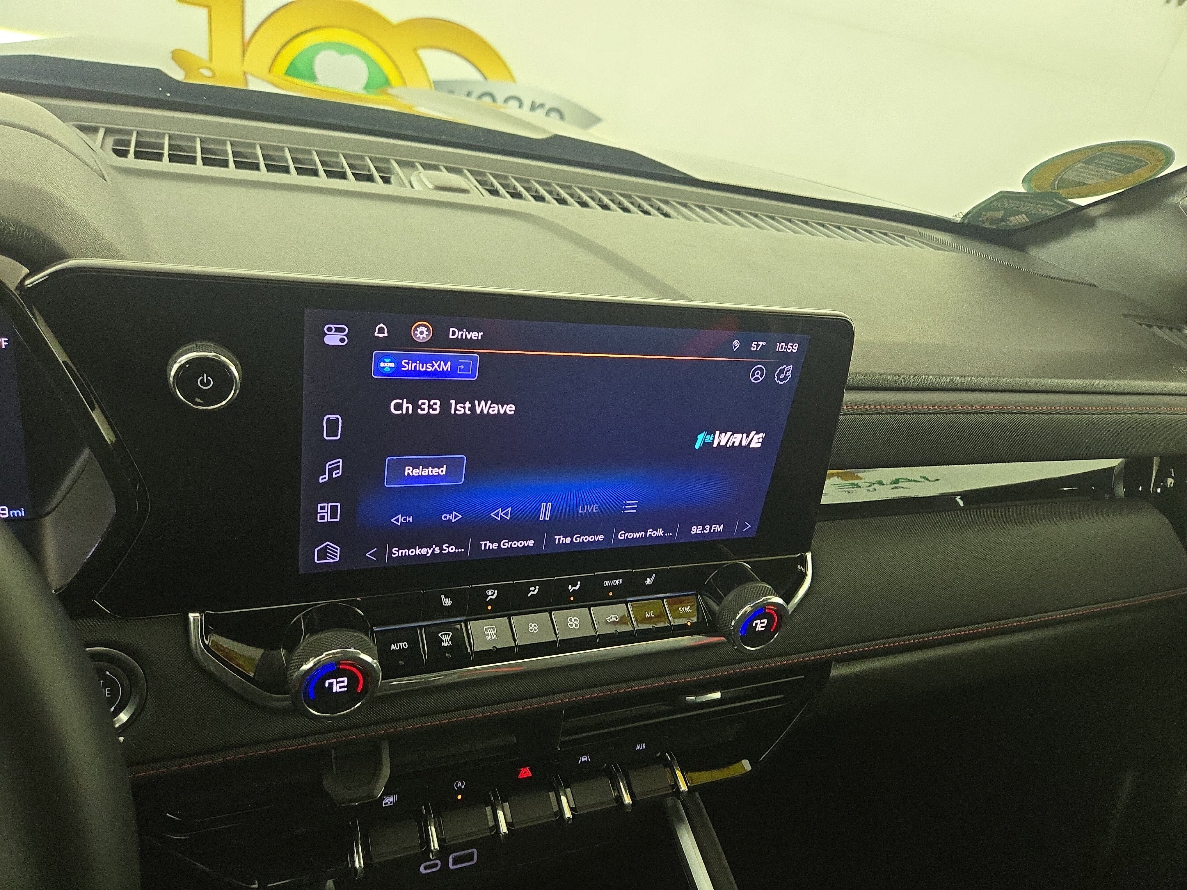 Certified 2024 Chevrolet Colorado Z71 w/ LPO, Dark Essentials Package image 19