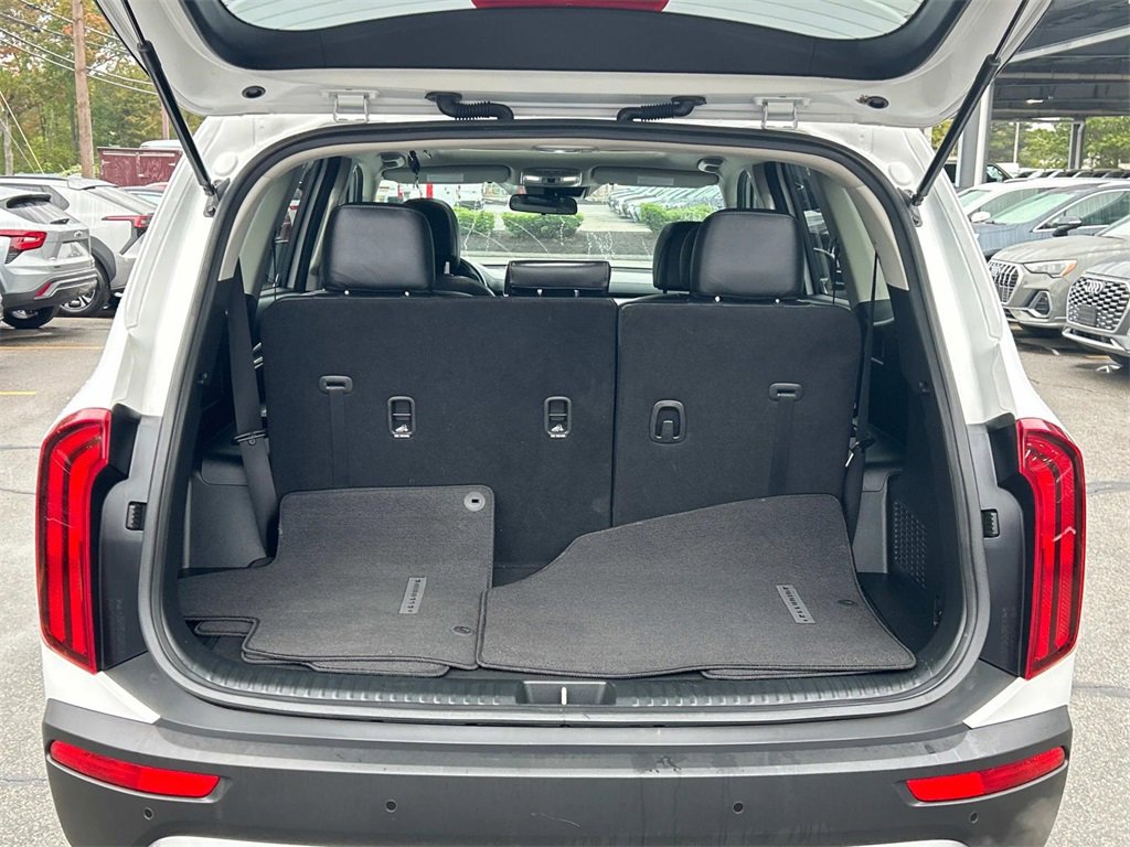 Used 2022 Kia Telluride S image 13