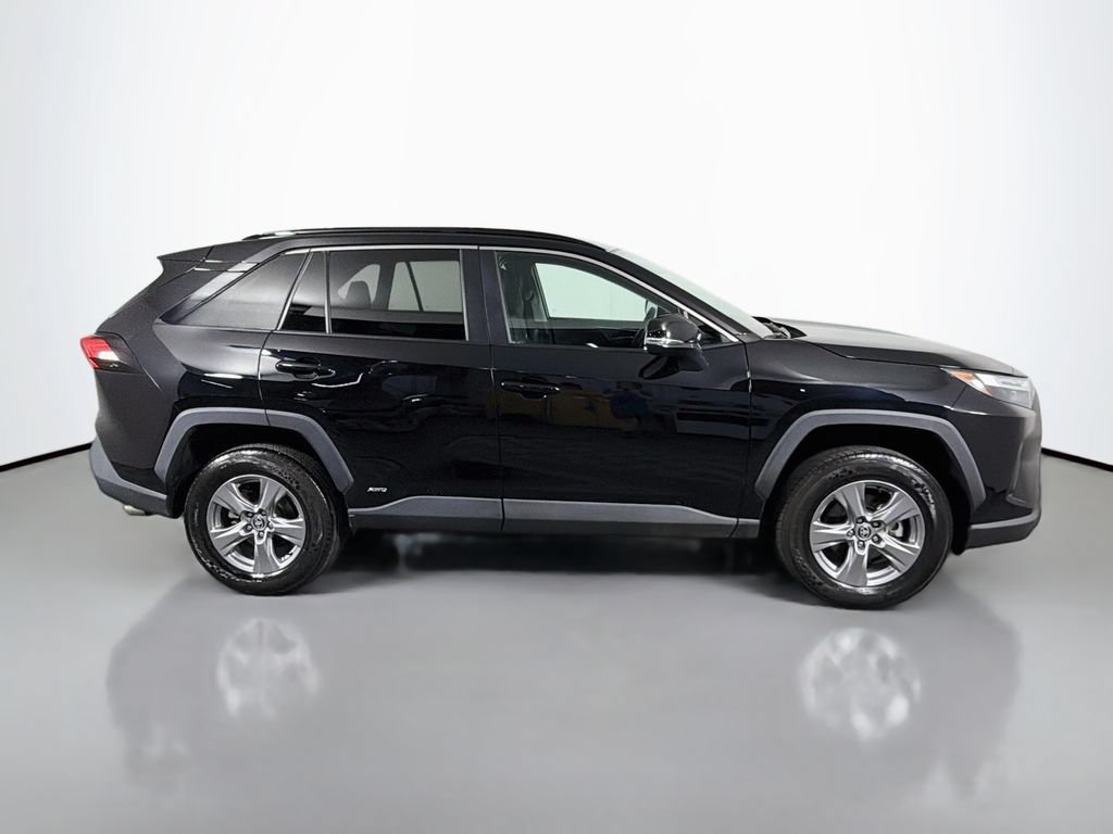 Used 2023 Toyota RAV4 XLE w/ Convenience Package AWD/4WD image 8
