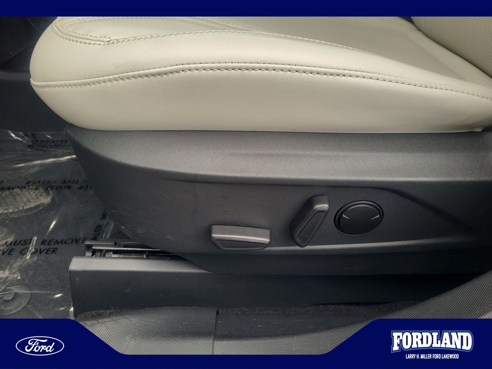 Used 2023 Ford Mustang Mach-E Premium RWD image 14