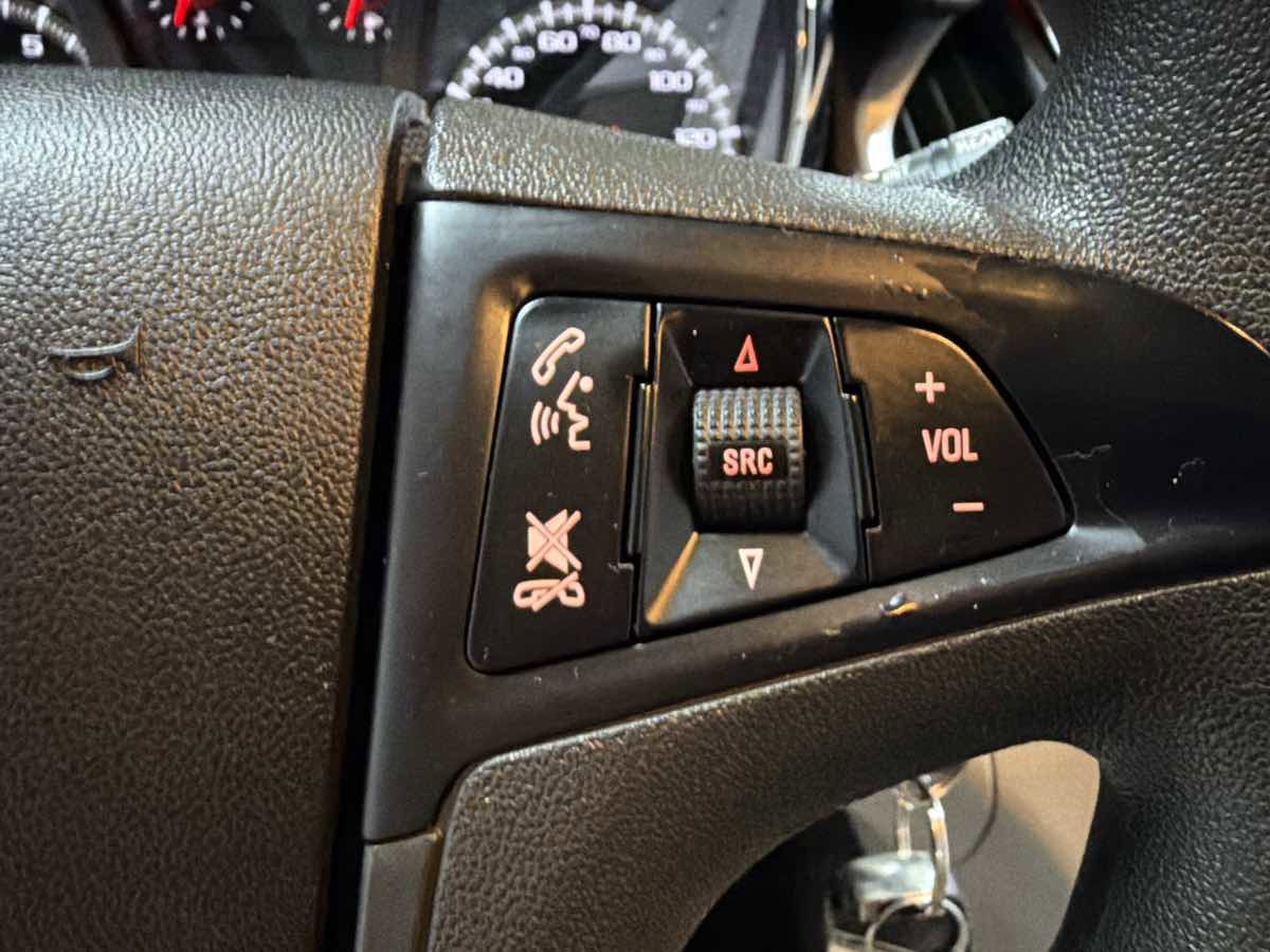Used 2016 GMC Terrain SLE FWD image 17