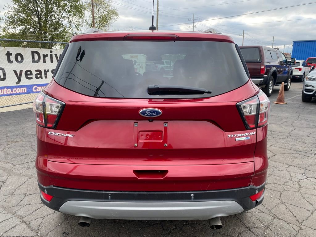 Used 2017 Ford Escape Titanium w/ Canadian Touring Package AWD/4WD image 3