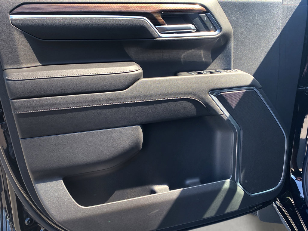 New 2025 Chevrolet Silverado 1500 LT image 16