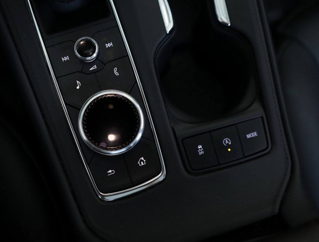 Used 2023 Cadillac XT4 Sport image 16