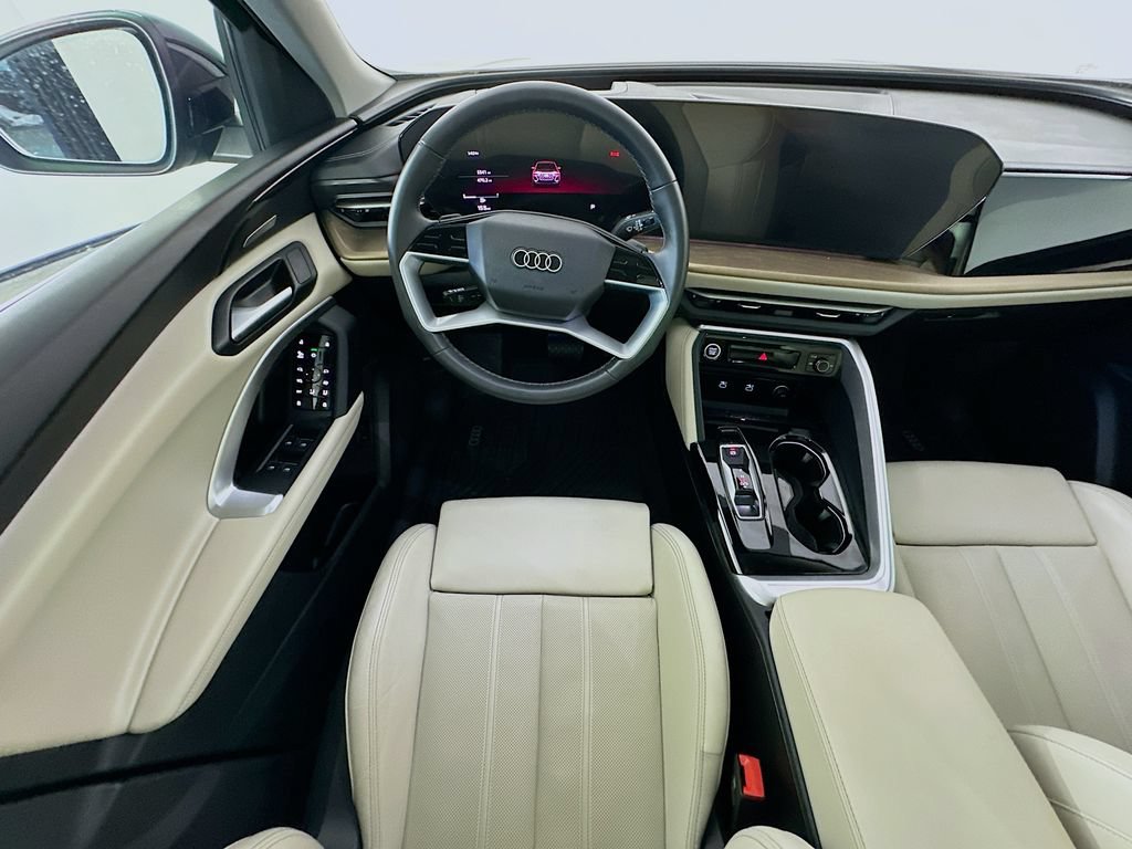 Used 2025 Audi Q5 Premium Plus AWD/4WD image 9