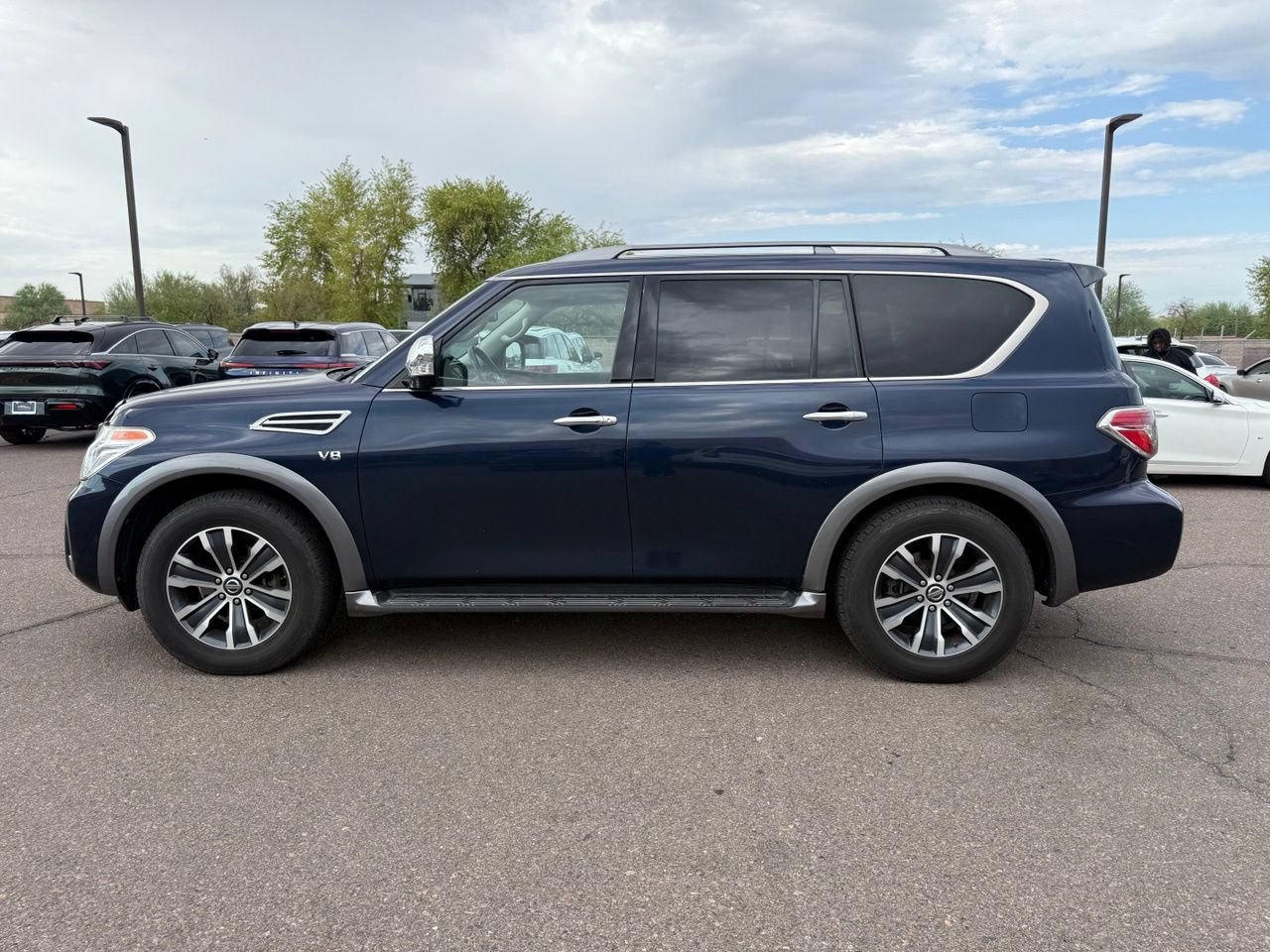 Used 2020 Nissan Armada SL w/ Premium Package AWD/4WD image 8