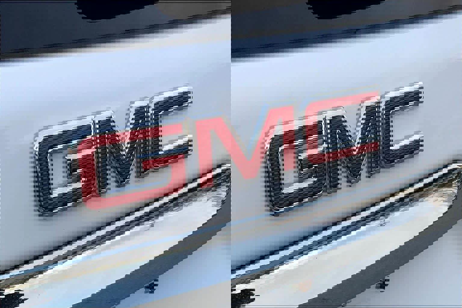 Used 2019 GMC Terrain SLE w/ Driver Convenience Package image 32