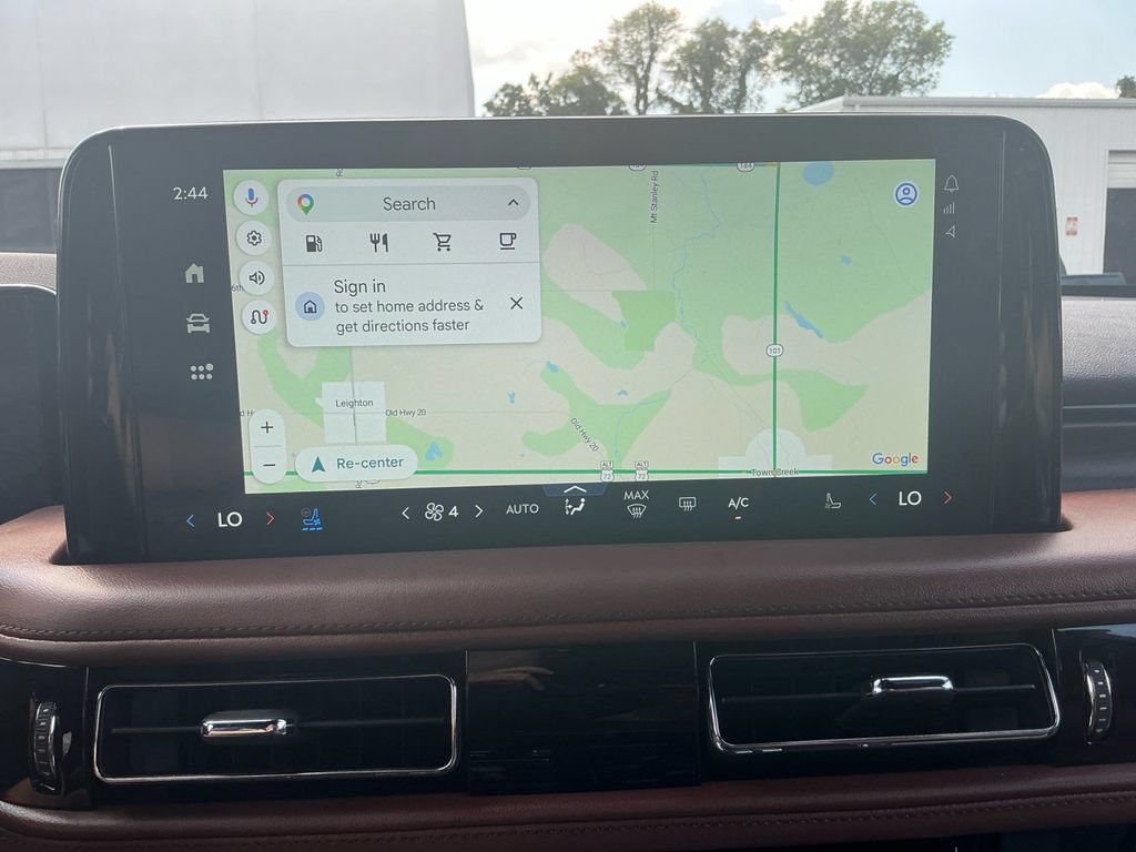 Certified 2026 Lincoln Aviator Reserve AWD/4WD image 26