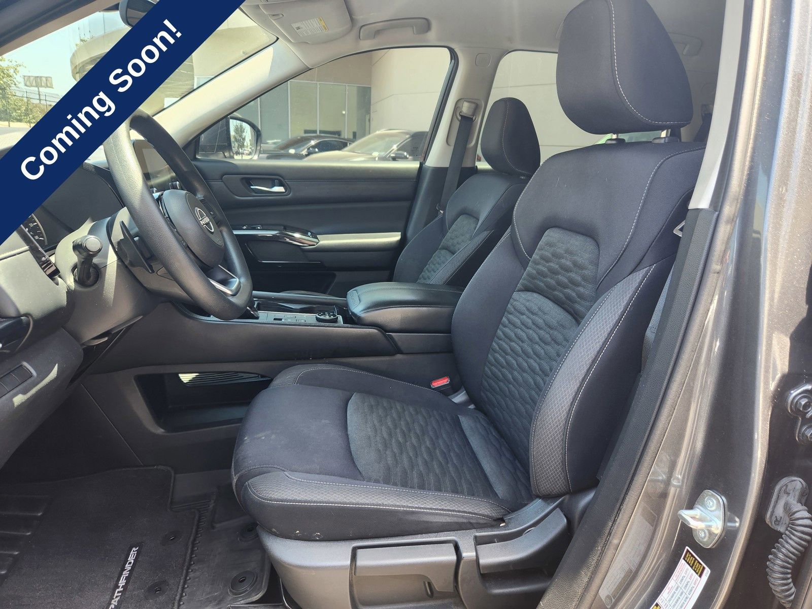 Used 2022 Nissan Pathfinder S AWD/4WD image 11