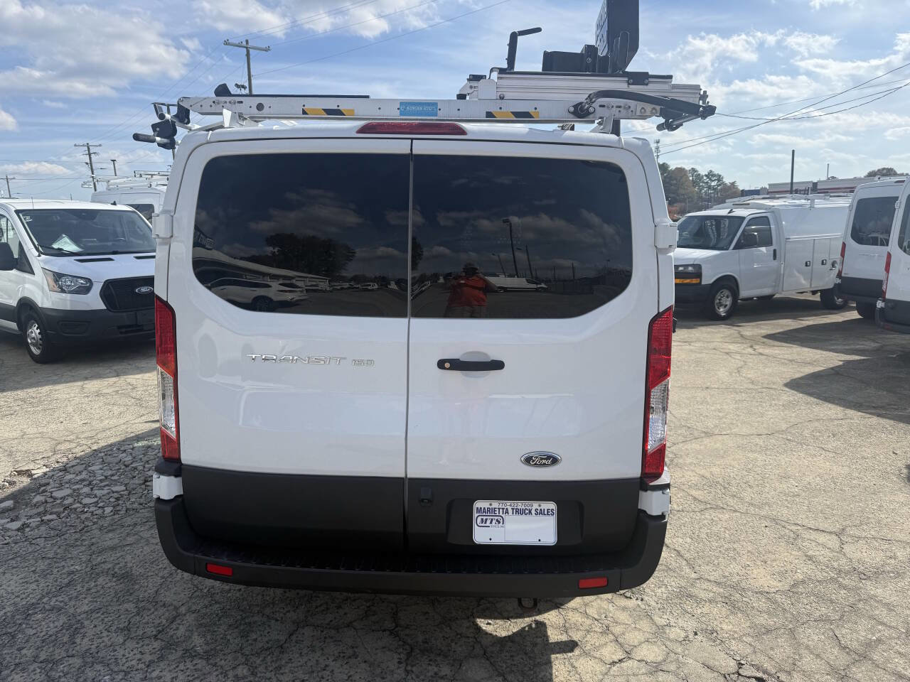 Used 2020 Ford Transit 150 Low Roof image 5