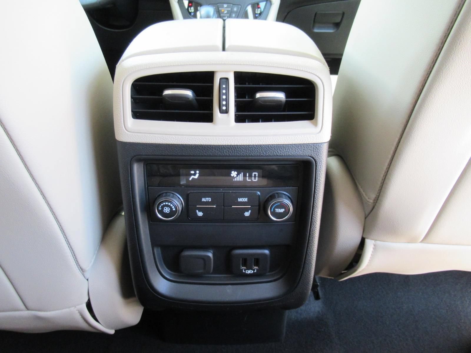 Used 2019 Buick Envision Premium AWD/4WD image 32