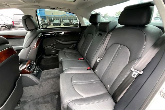 Used 2013 Audi A8 L 4.0T image 19