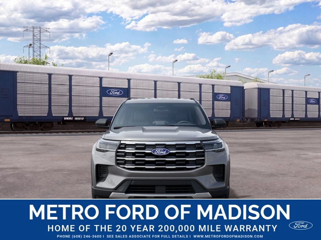 New 2027 Ford Explorer Active AWD/4WD image 3