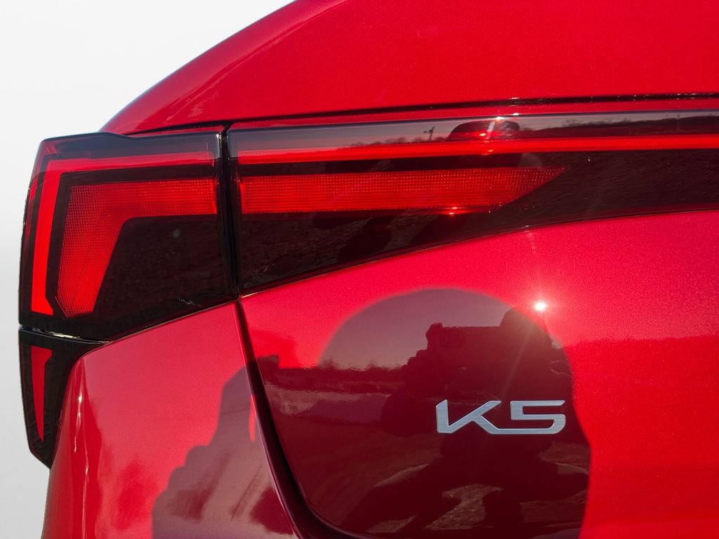 New 2025 Kia K5 EX image 21