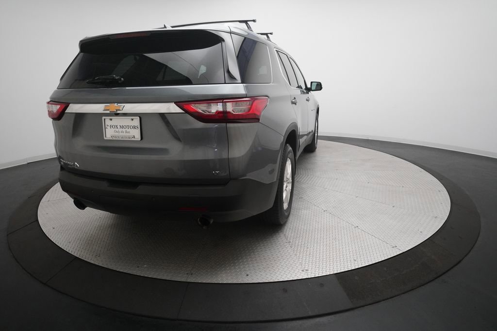 Used 2018 Chevrolet Traverse LT image 13