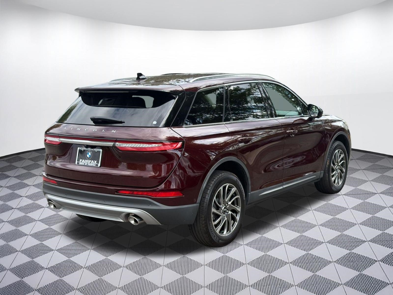Used 2021 Lincoln Corsair AWD image 9