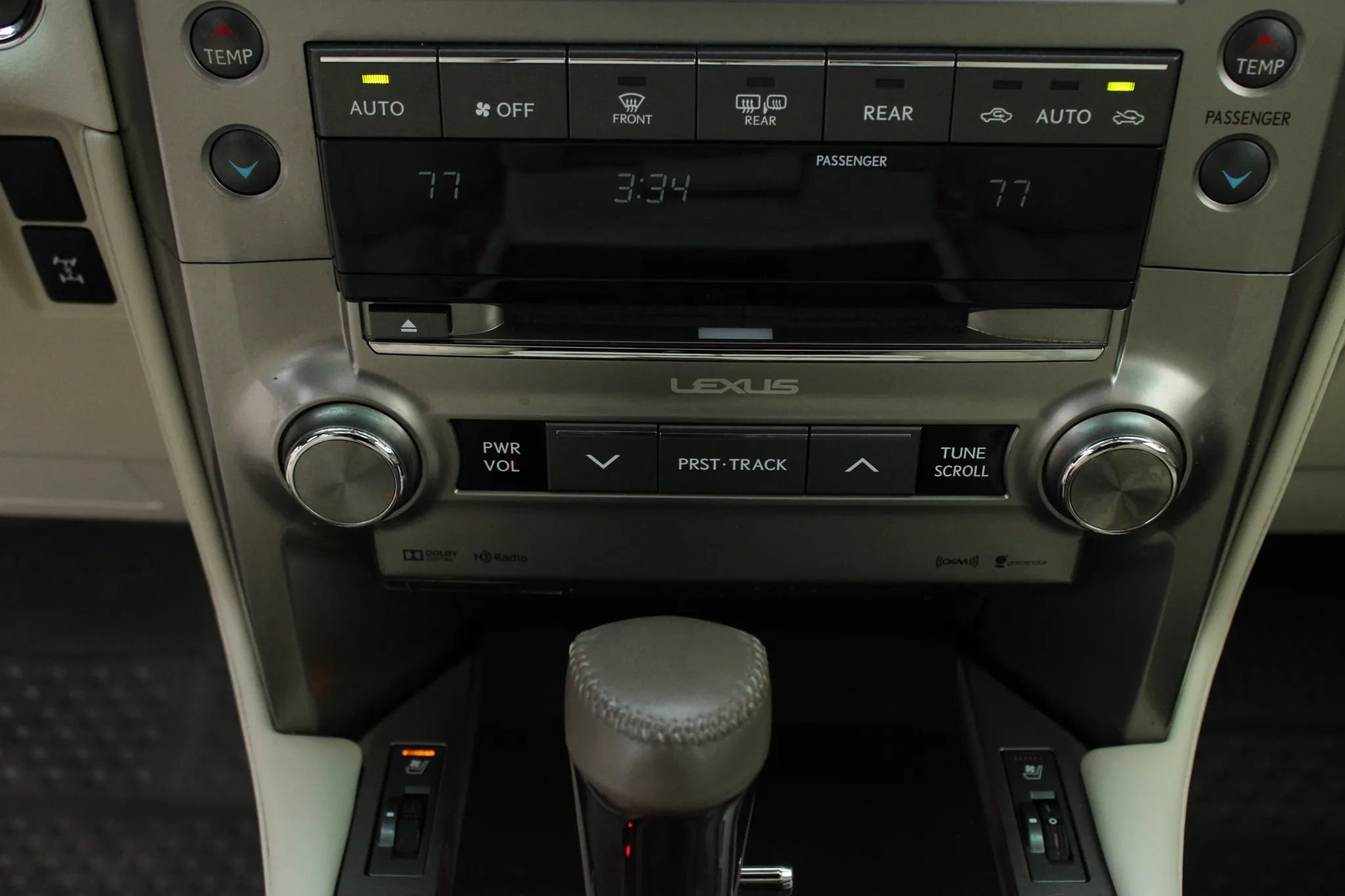 Used 2019 Lexus GX 460 Premium w/ Premium Package image 26