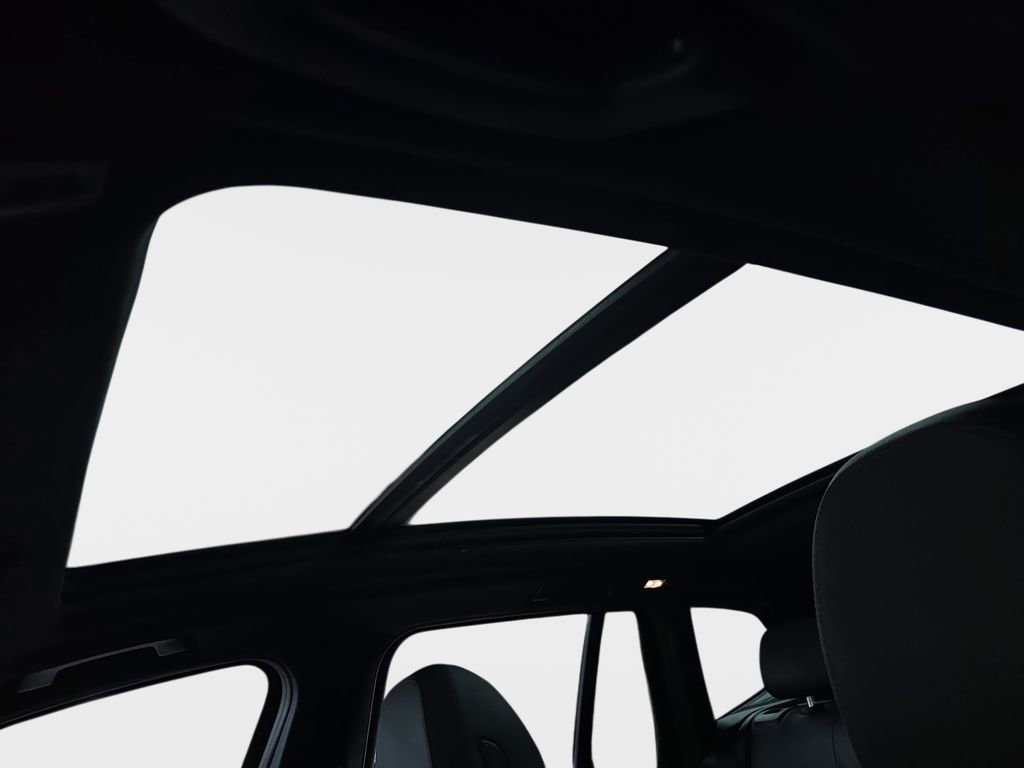 Used 2018 BMW X3 M40i w/ Premium Package image 32