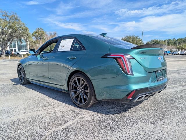 Used 2025 Cadillac CT4 V image 9