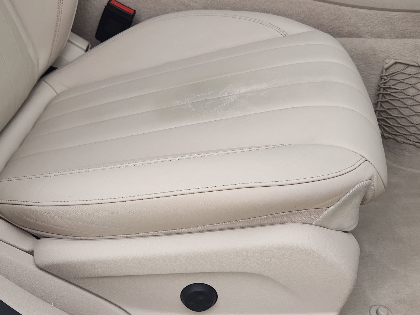 Used 2017 Mercedes-Benz E 300 4MATIC image 28
