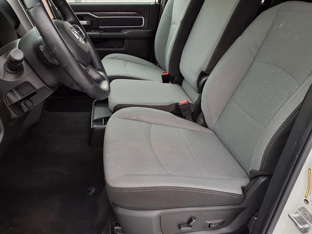 Used 2024 RAM 2500 Big Horn w/ Bed Utility Group image 8