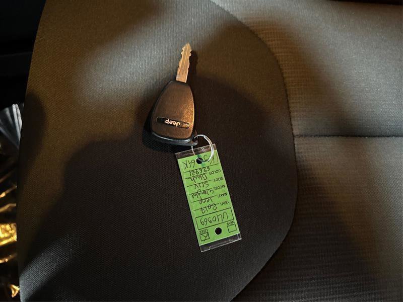 Used 2017 Jeep Wrangler Unlimited Rubicon w/ Max Tow Package image 24