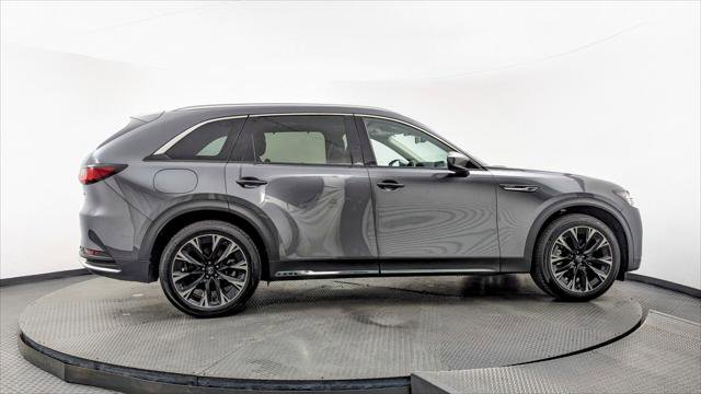 Used 2024 MAZDA CX-90 Plug-In Hybrid w/ Premium Pkg AWD/4WD image 9