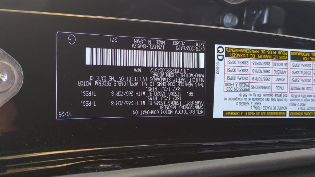 New 2025 Toyota 4Runner TRD Off-Road Premium AWD/4WD image 24