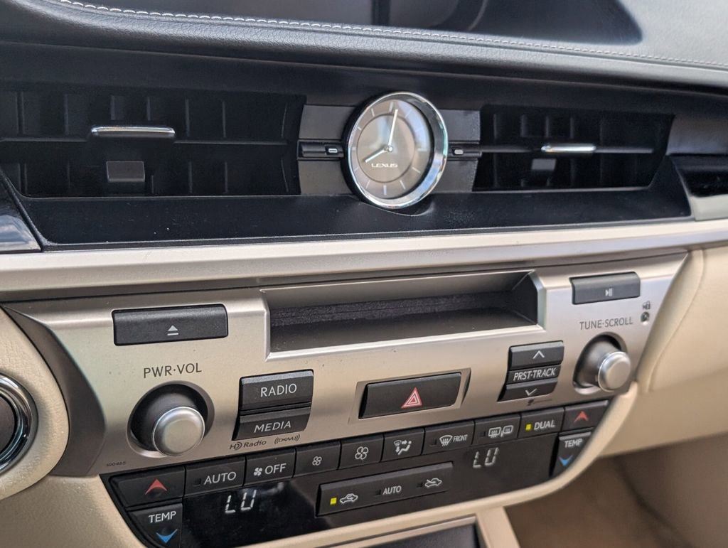 Used 2015 Lexus ES 350 350 image 21