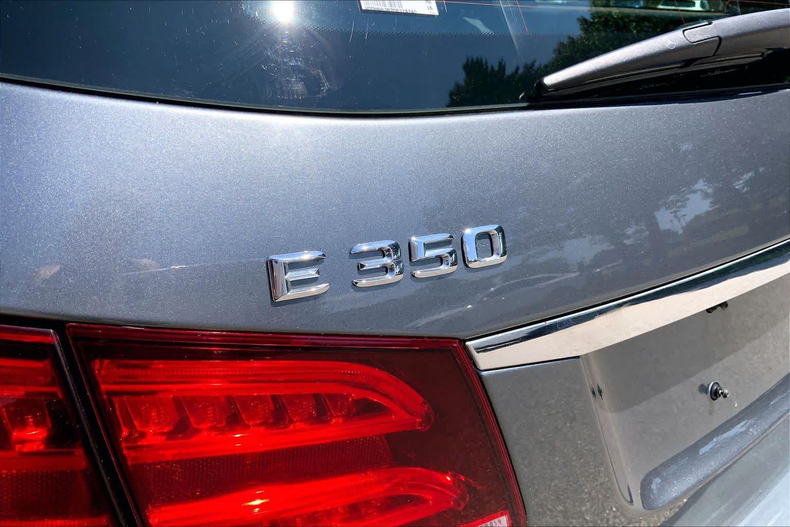 Used 2016 Mercedes-Benz E 350 4MATIC Wagon image 10