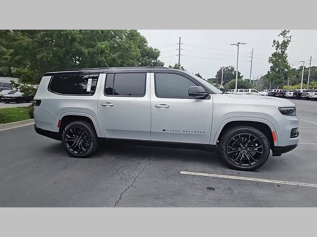 Used 2024 Jeep Grand Wagoneer L Series II w/ Quick Order Packagew 28T AWD/4WD image 34