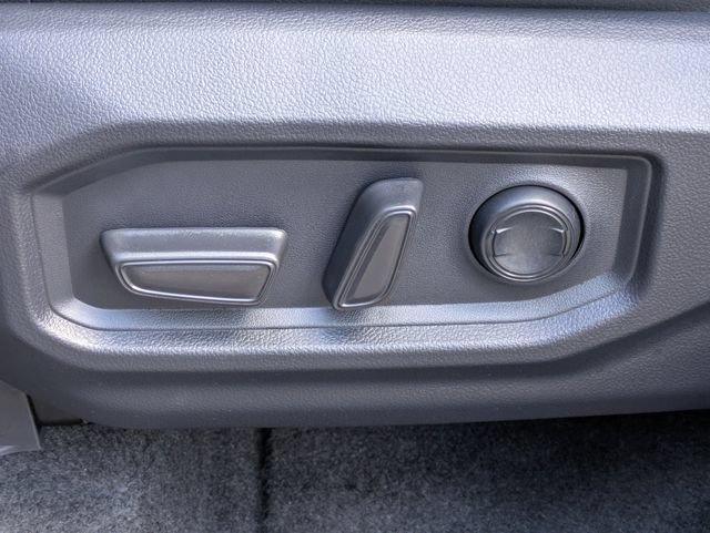 Used 2026 Toyota Tundra SR5 w/ SR5 Premium Package RWD image 16