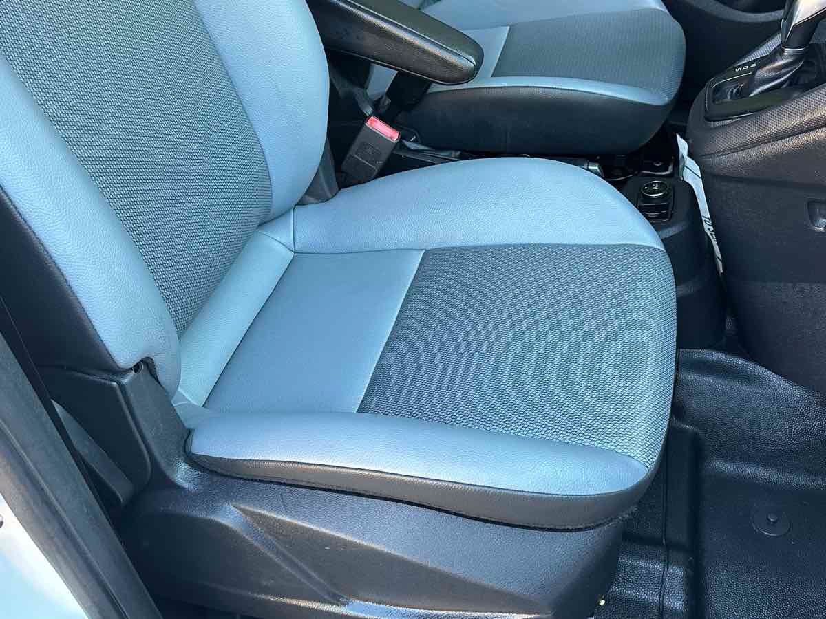 Used 2018 Ford Transit Connect XL FWD image 19