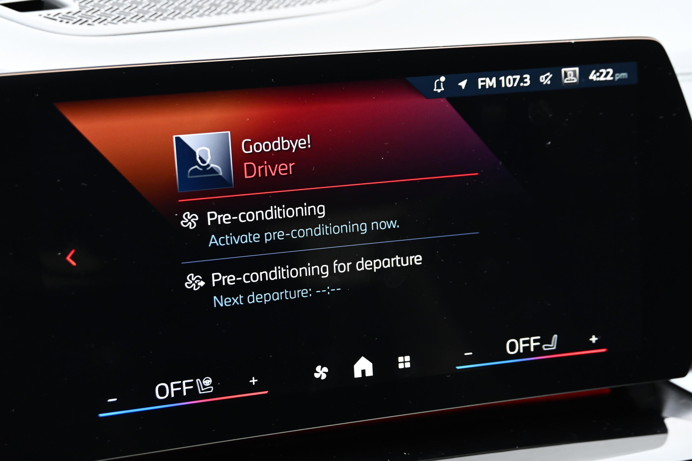 Certified 2025 BMW X2 xDrive28i image 33