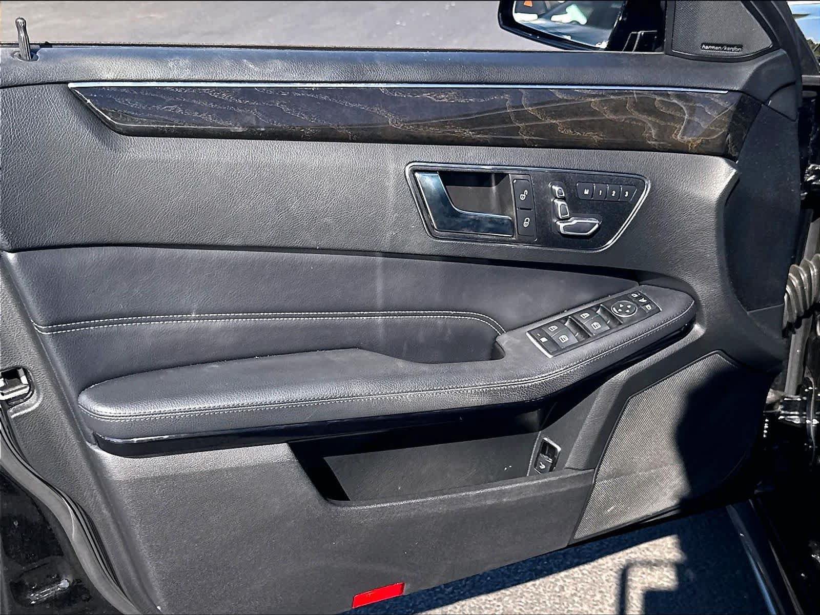 Used 2016 Mercedes-Benz E 350 Sedan image 19