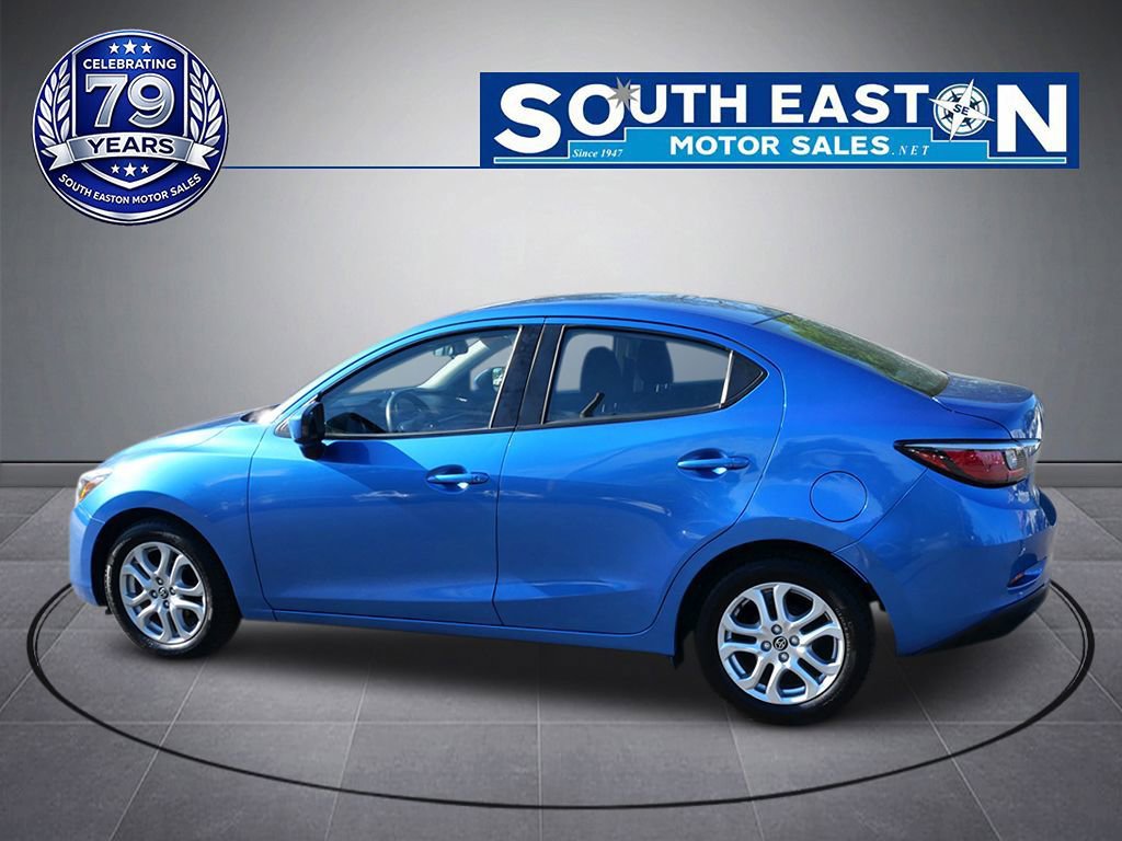 Used 2017 Toyota Yaris iA FWD image 8