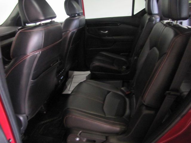 Certified 2023 Honda Pilot TrailSport image 12