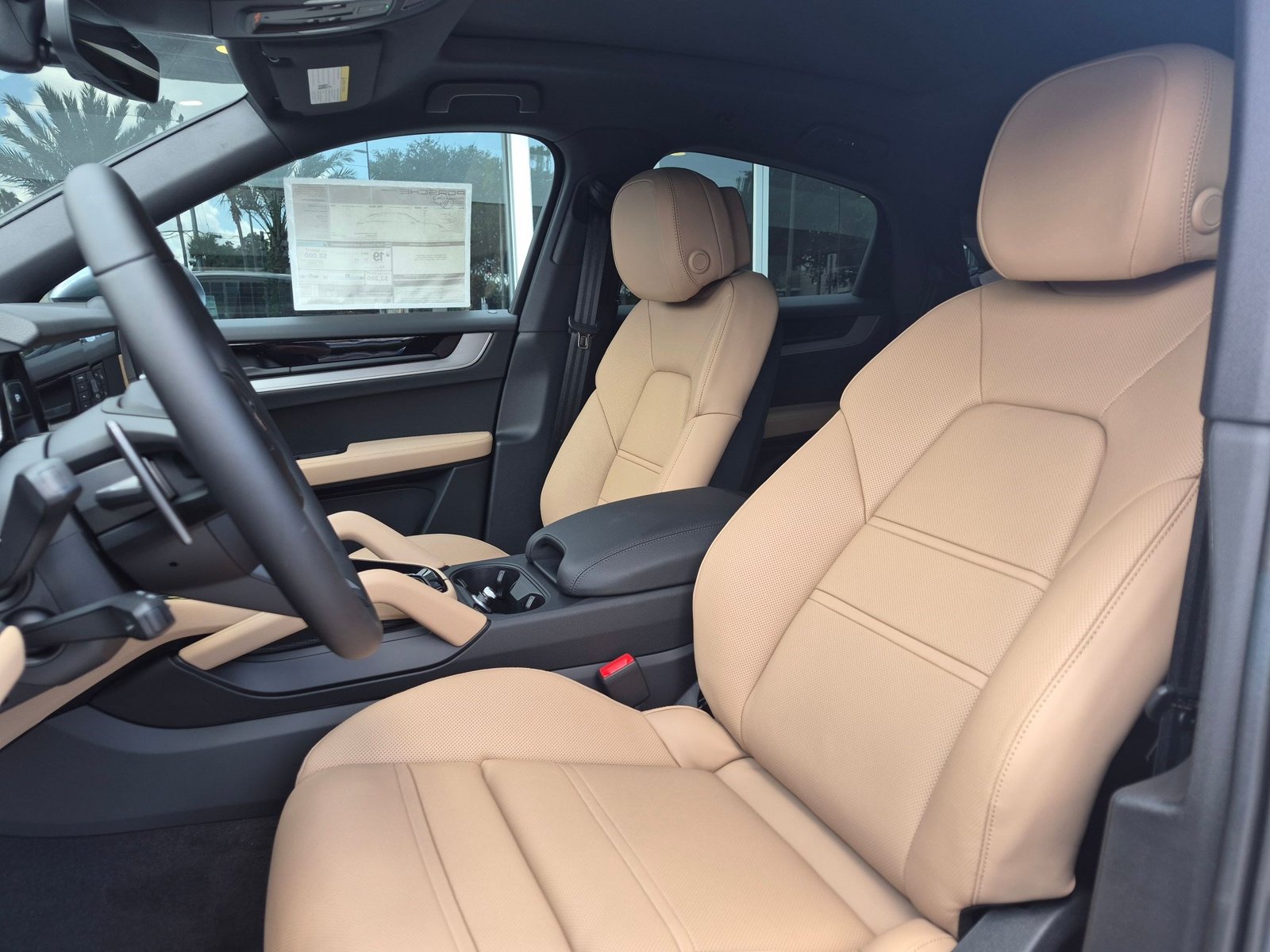 New 2026 Porsche Cayenne Coupe AWD/4WD image 5