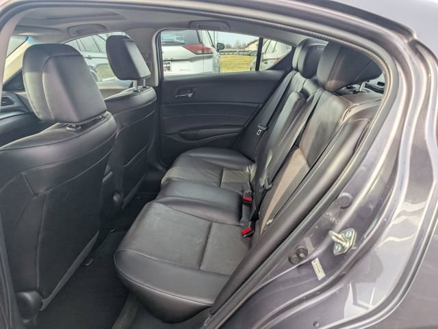 Used 2015 Acura ILX image 9