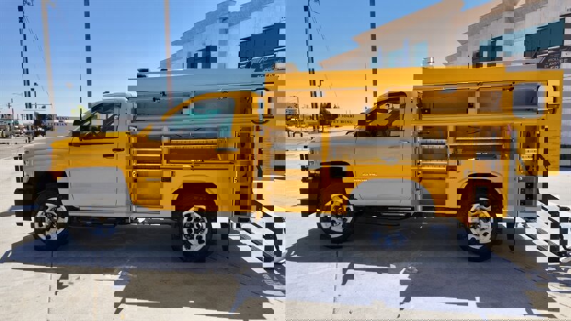 Used 2018 Chevrolet Silverado 3500 W/T image 17