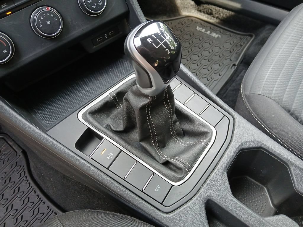 Used 2023 Volkswagen Jetta S w/ Driver Assistance Package FWD image 25