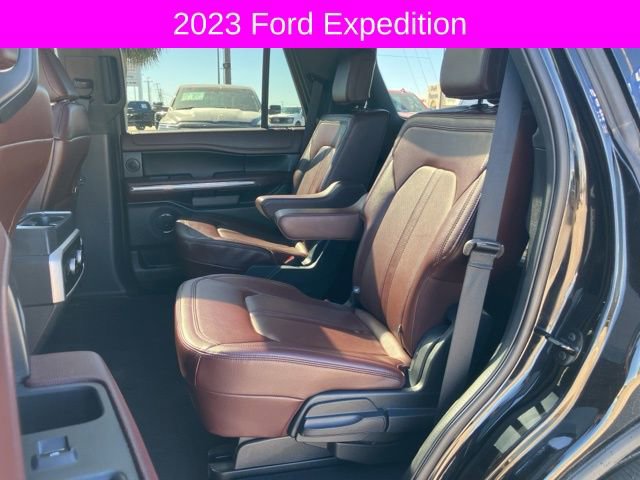 Used 2023 Ford Expedition Limited image 21