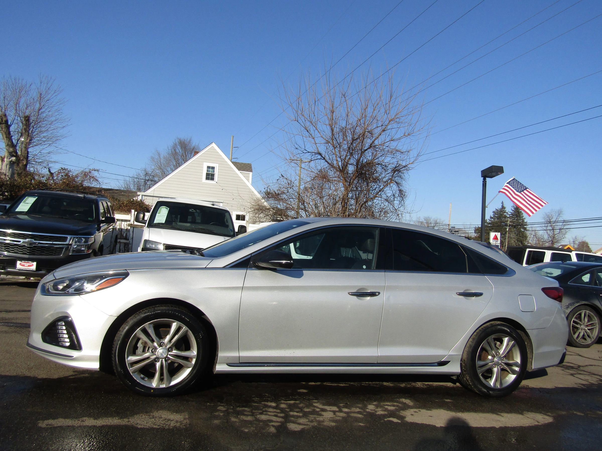Used 2018 Hyundai Sonata Sport image 4