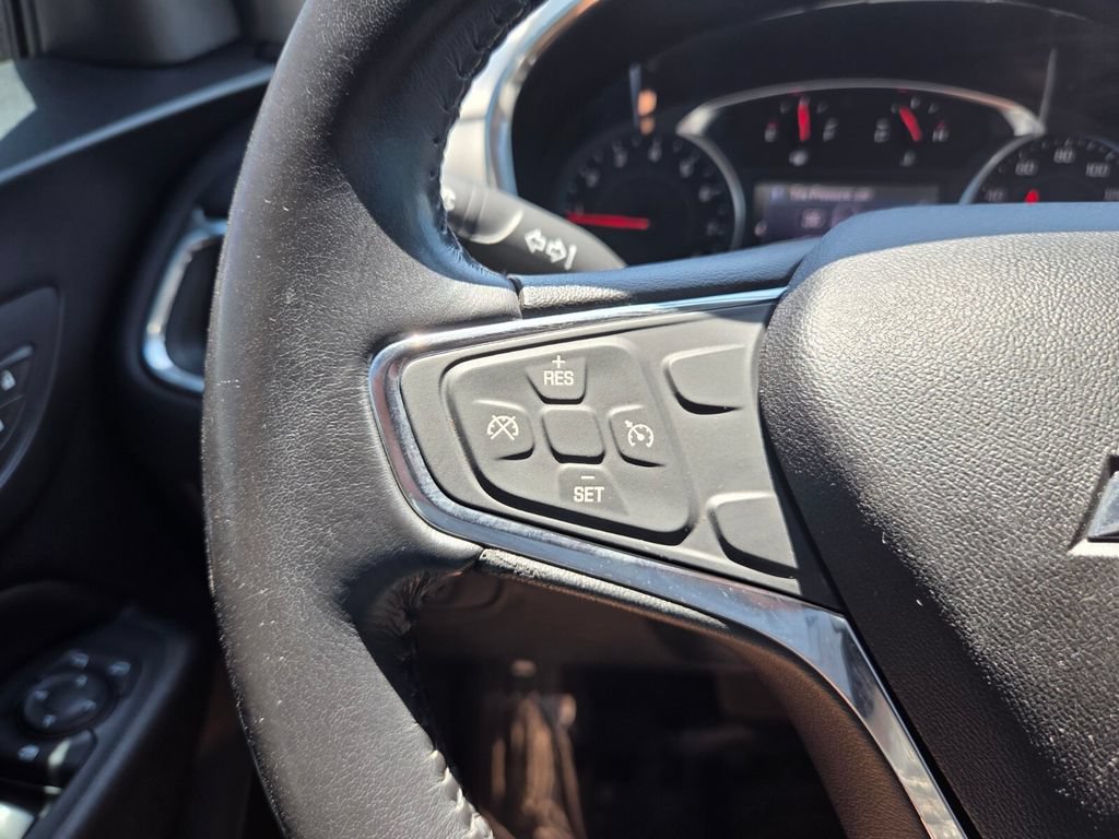 Used 2019 Chevrolet Equinox LT FWD image 30
