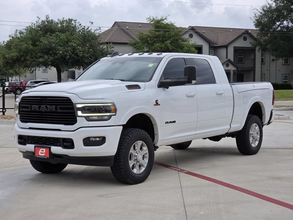 Used 2020 RAM 2500 Laramie w/ Night Edition AWD/4WD image 3