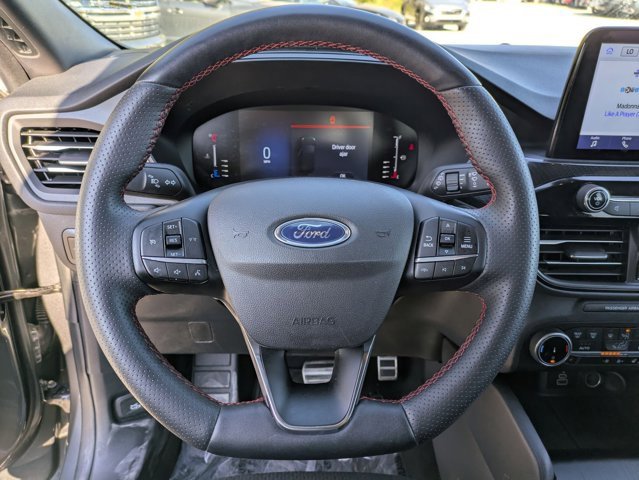 Used 2024 Ford Escape ST-Line w/ Cold Weather Package image 15