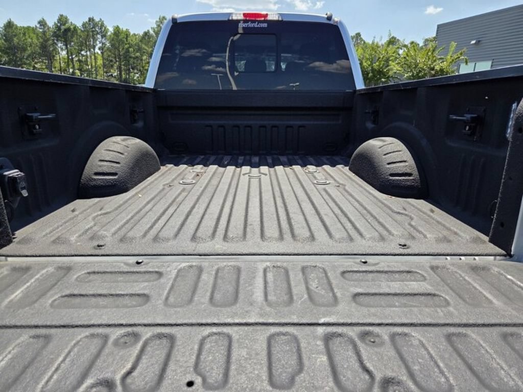 Used 2018 Ford F250 Lariat w/ Lariat Ultimate Package AWD/4WD image 18