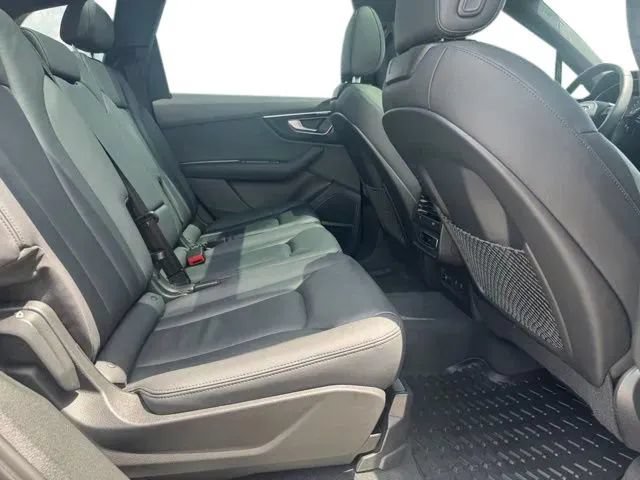 Used 2023 Audi Q7 3.0T Premium Plus AWD/4WD image 18
