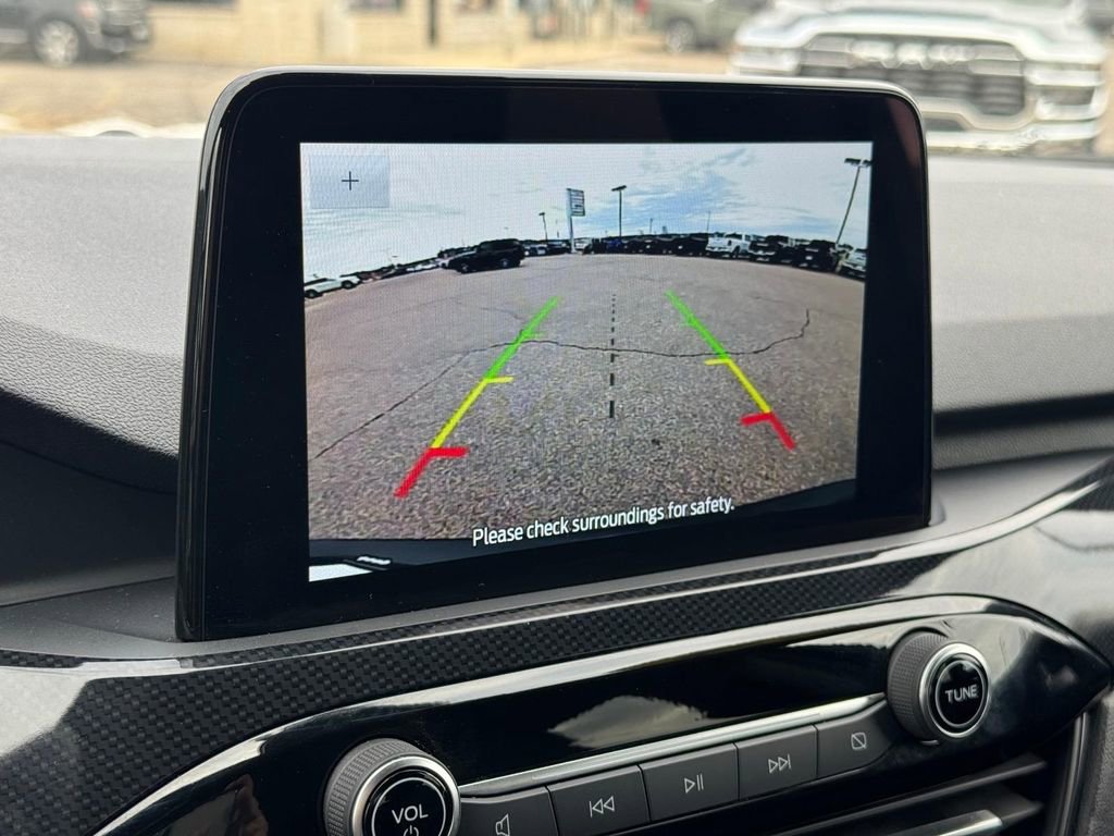 Used 2025 Ford Escape ST-Line Select AWD/4WD image 25